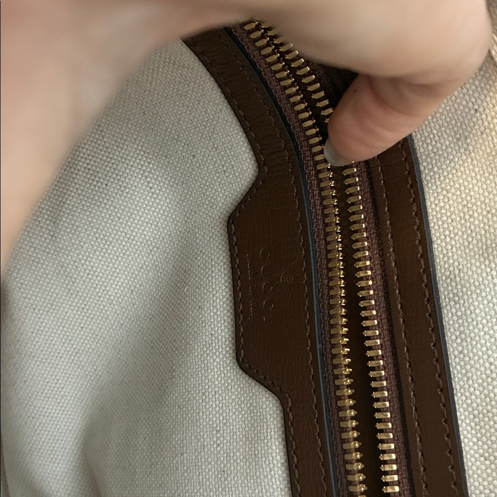 Gucci GG Supreme coated canvas messenger bag - Picture 8 of 10